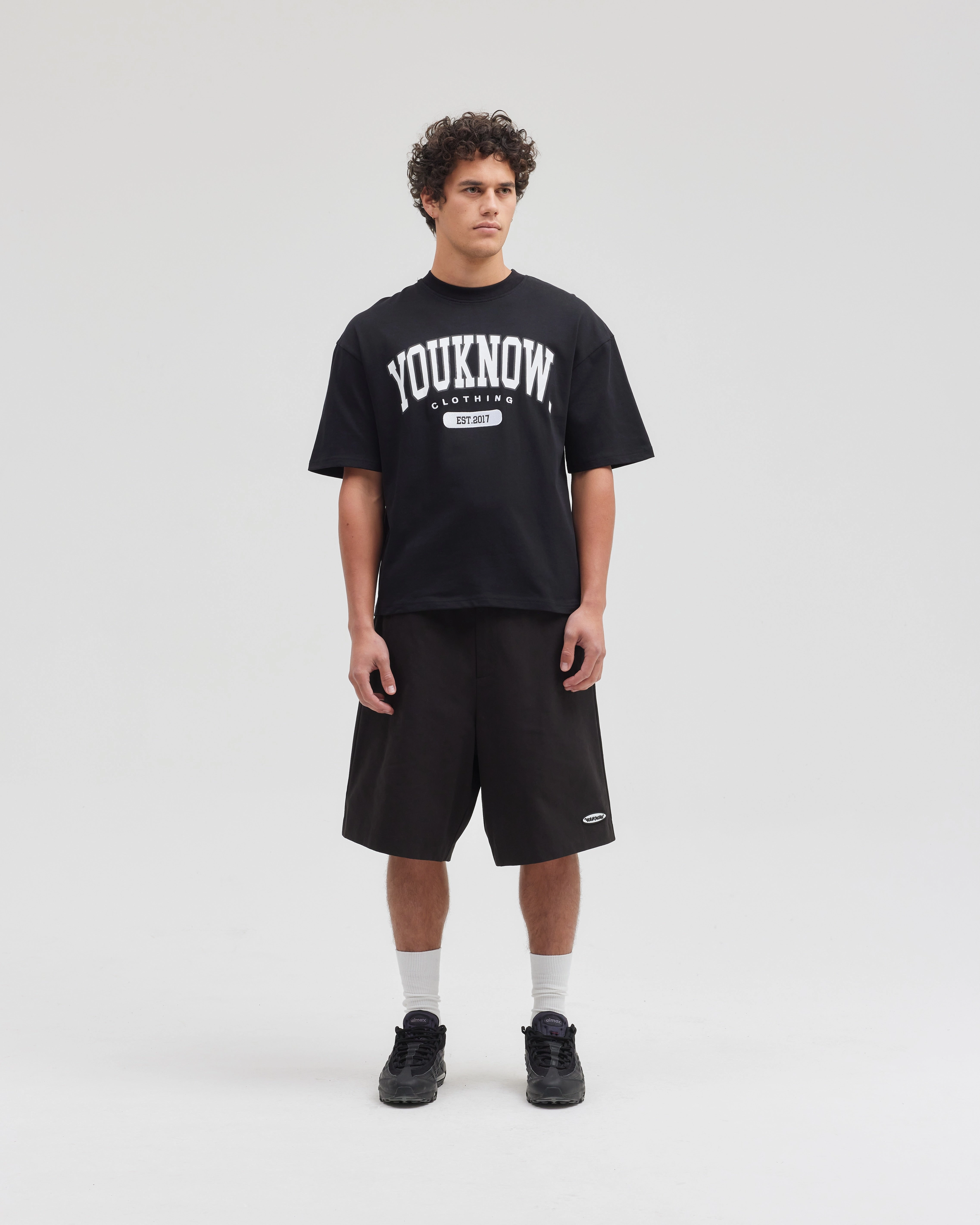 Modern Look LONGLINE SHORTS | Black