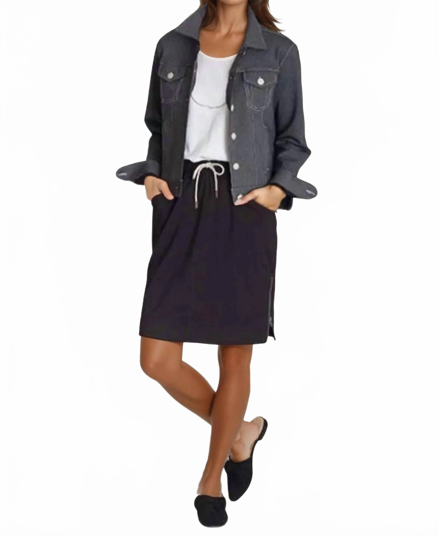 Feminine Charm Zip It Skirt In Black