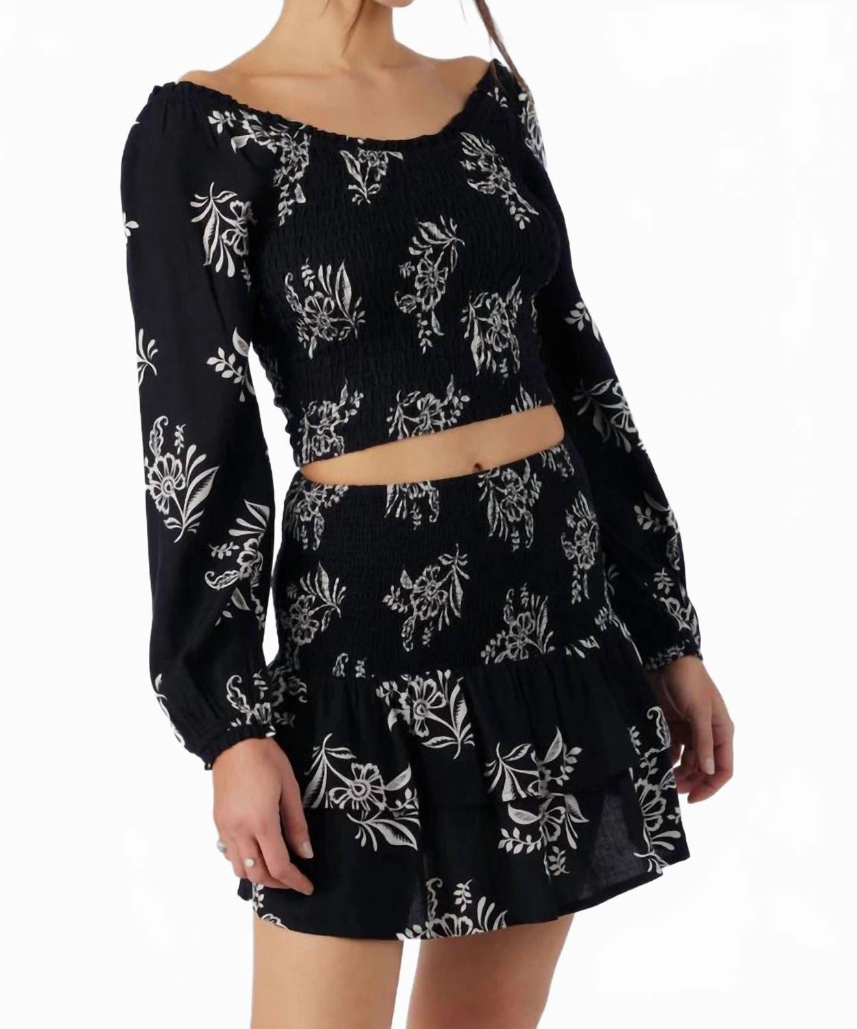 Wardrobe Basics Cierra Skirt In Black