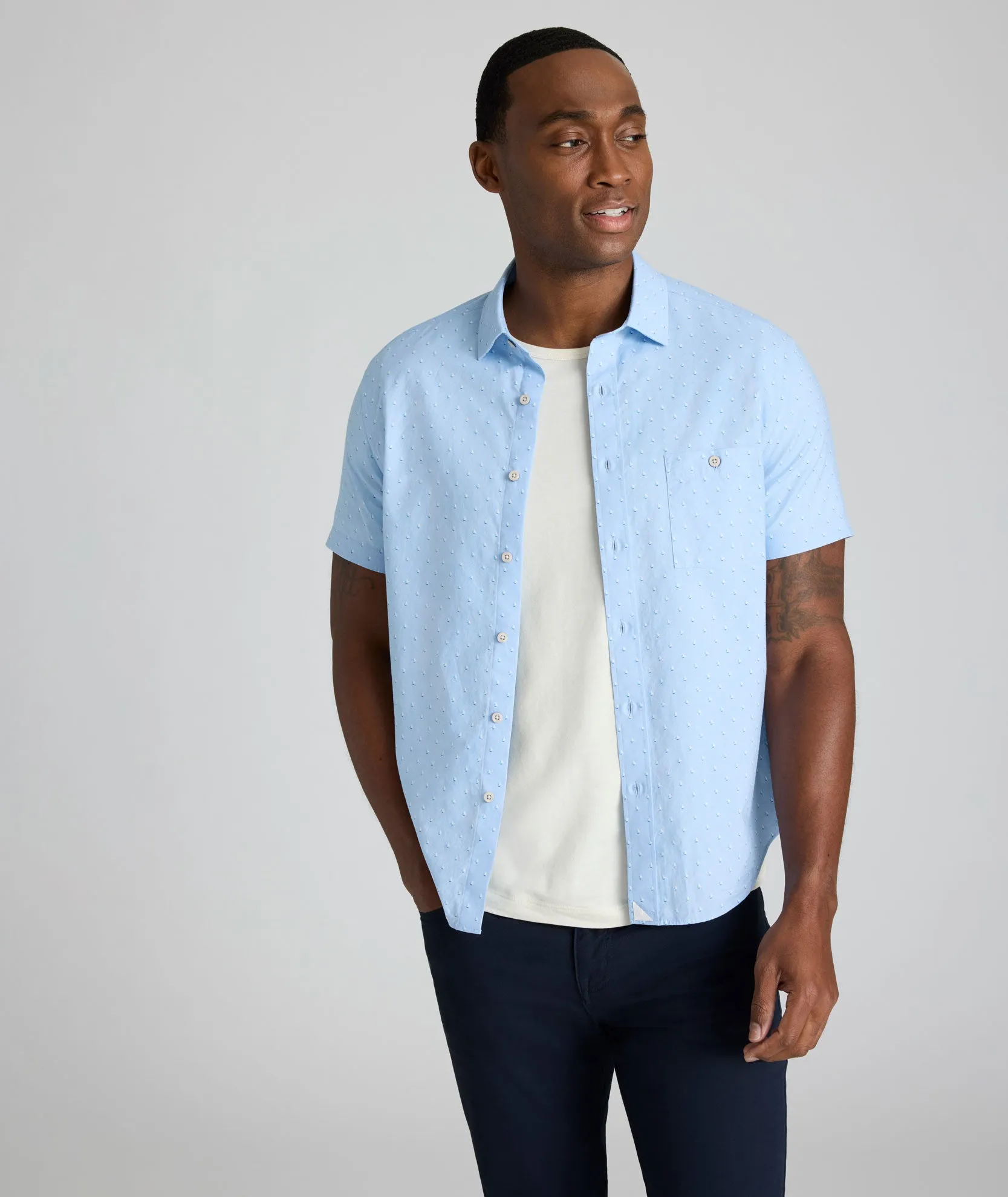 Non Restrictive Fit Bold Hue Summerweight Short-Sleeve Quinn Shirt