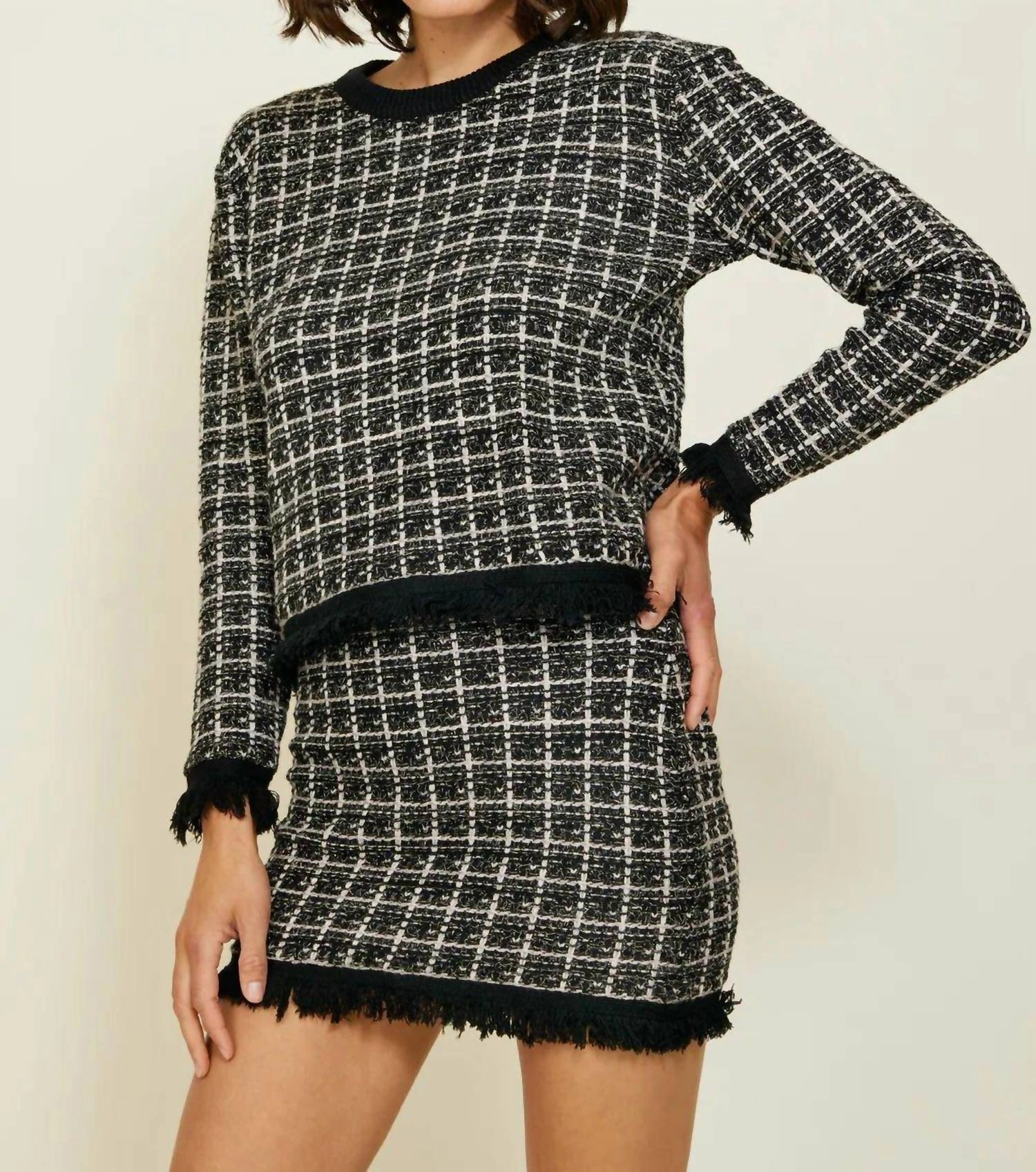Avalon Textured Sweater In Black Cold-weather knit