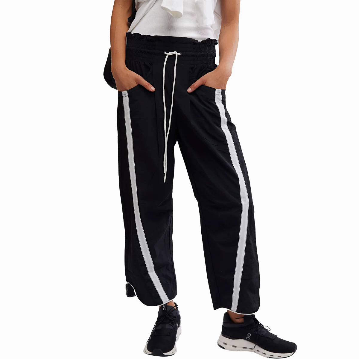 Women's Champ Is Here Pant Fashion Staple