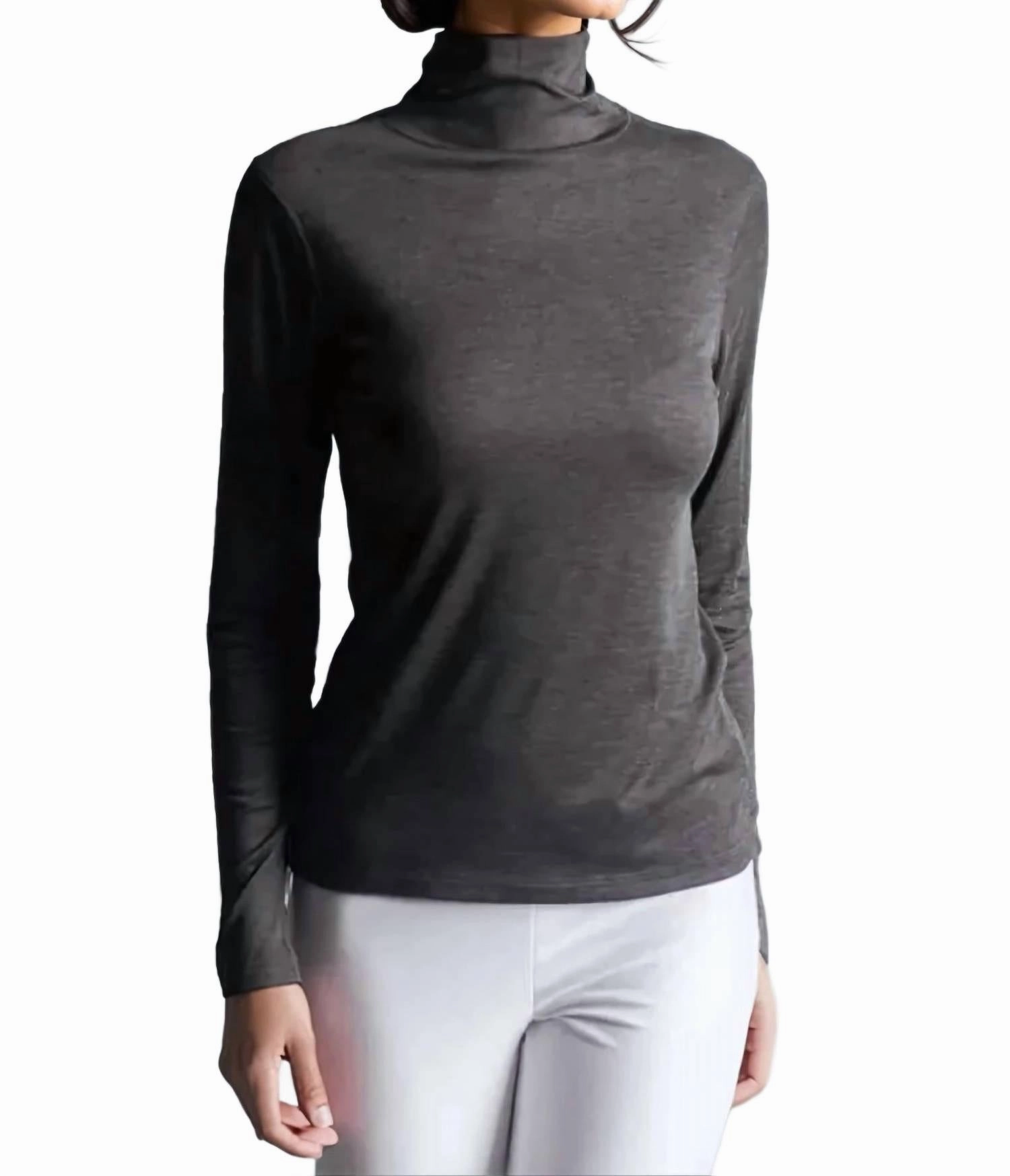 Fashionable Knit Take-Out Turtleneck Shirt In Charcoal Grey