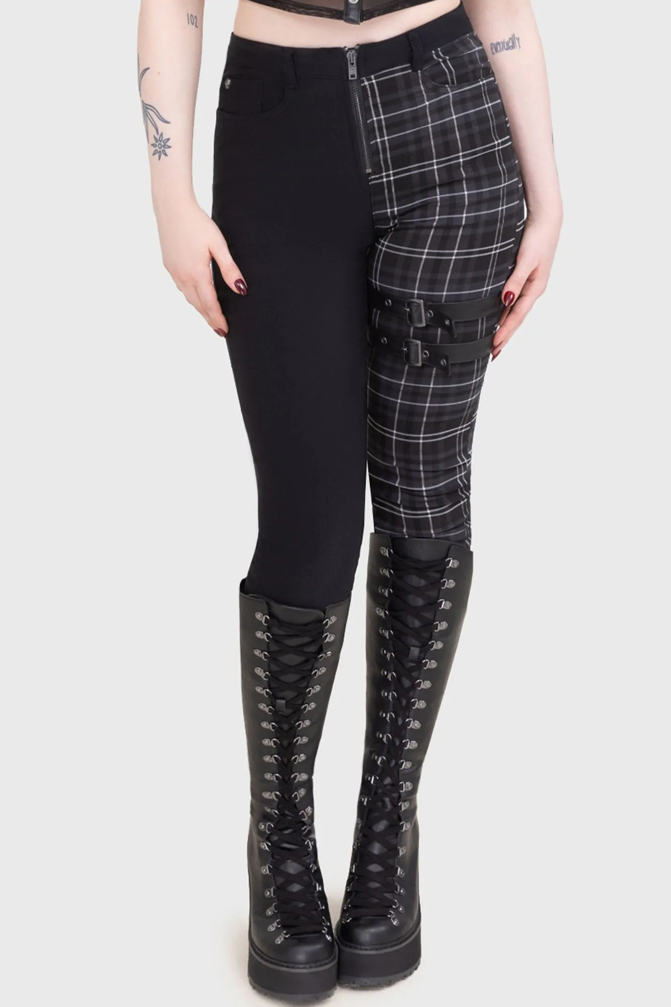 premium fabric Comfy Cut Tartan Riot Trousers [GREY]