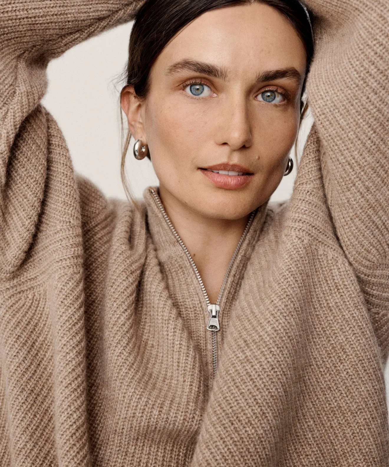 MoistureWicking Textured Weave Wrinkle Resistant Cashmere Half Zip