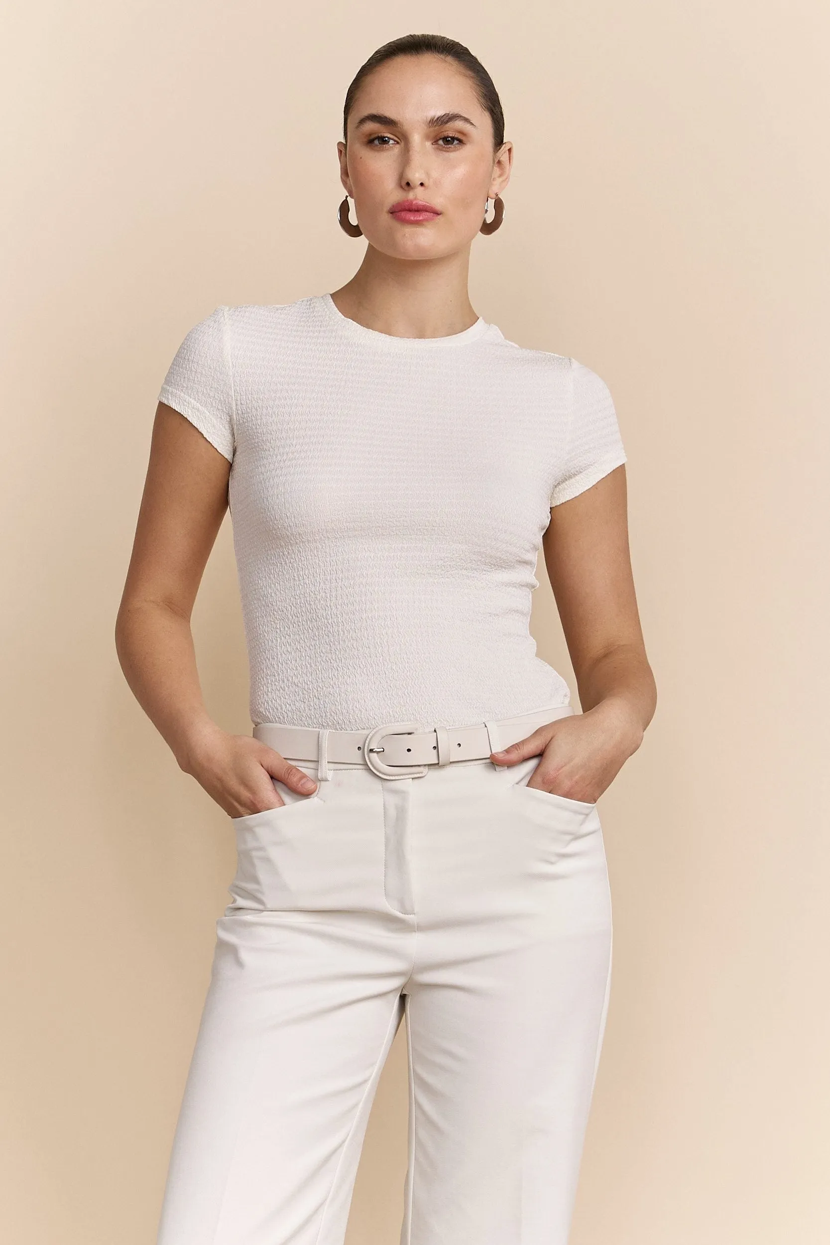 Loose fitting comfort Street Style Textured t-shirt with crew neck