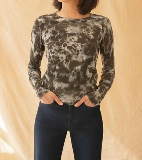 Comfy Touch Reverse Print Crew Neck In Tie Dye Pine