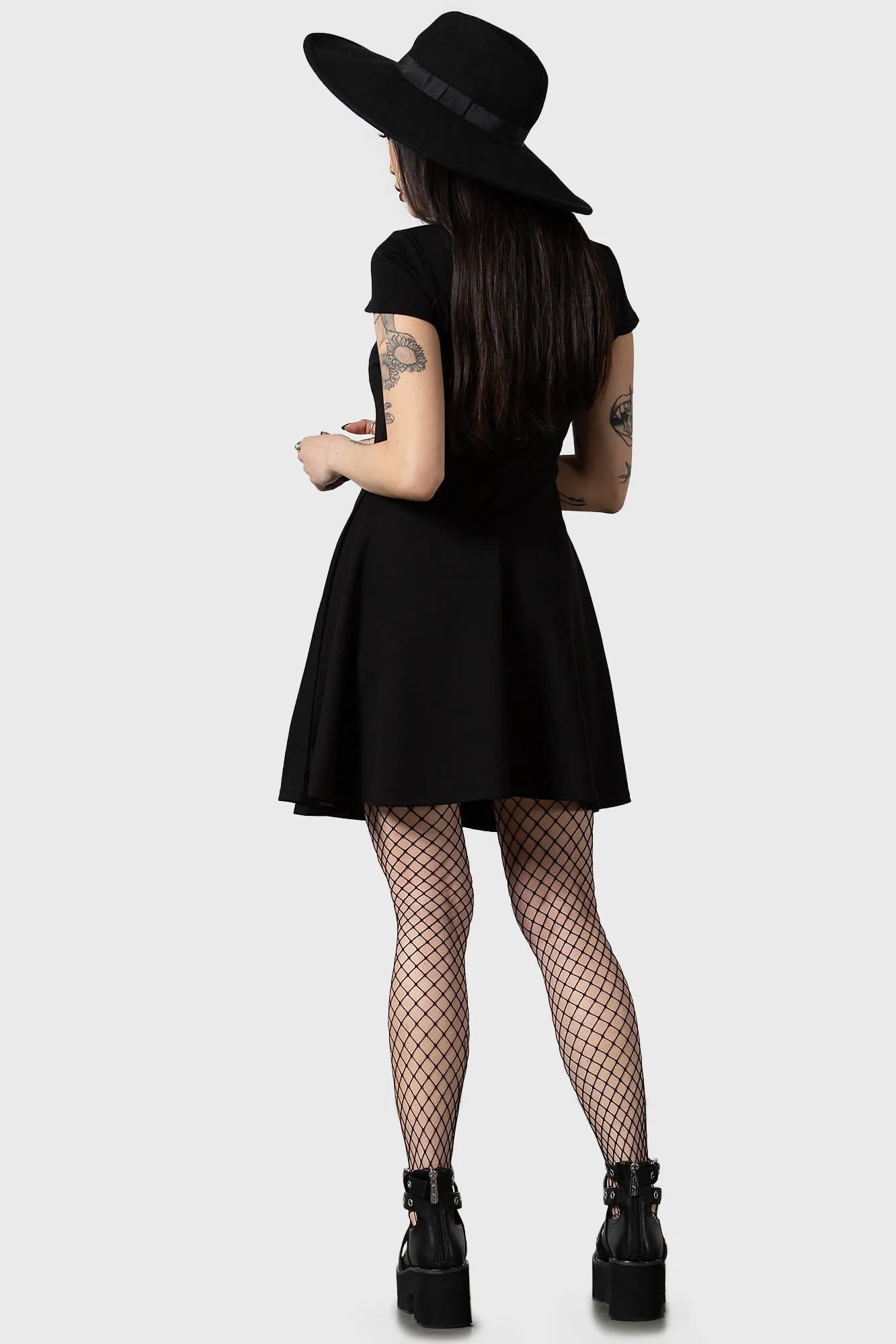 Soft Tone Compact Fit Tied Up Skater Dress