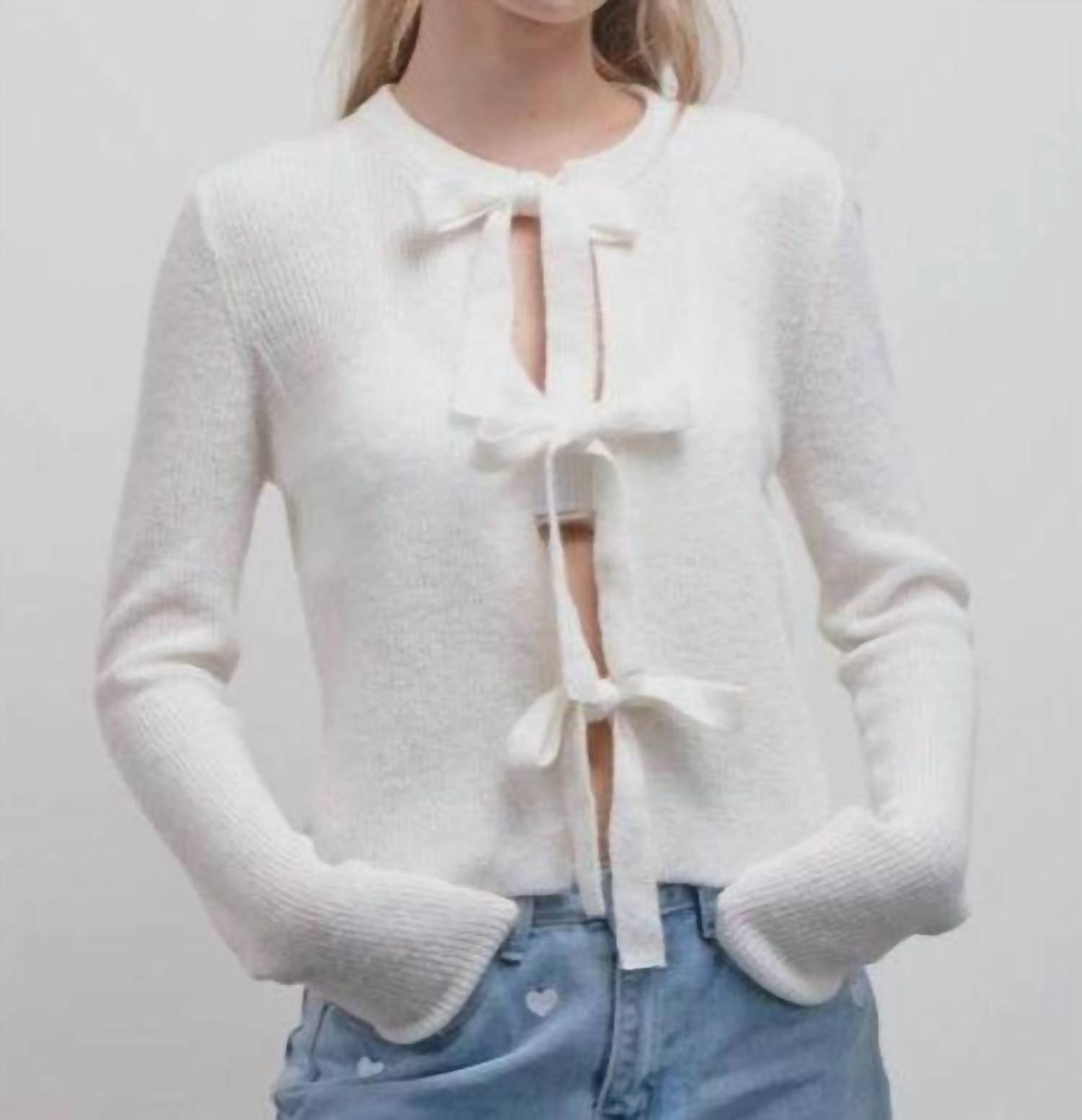 Front Bow Cardigan In Cream Tagless Labeling