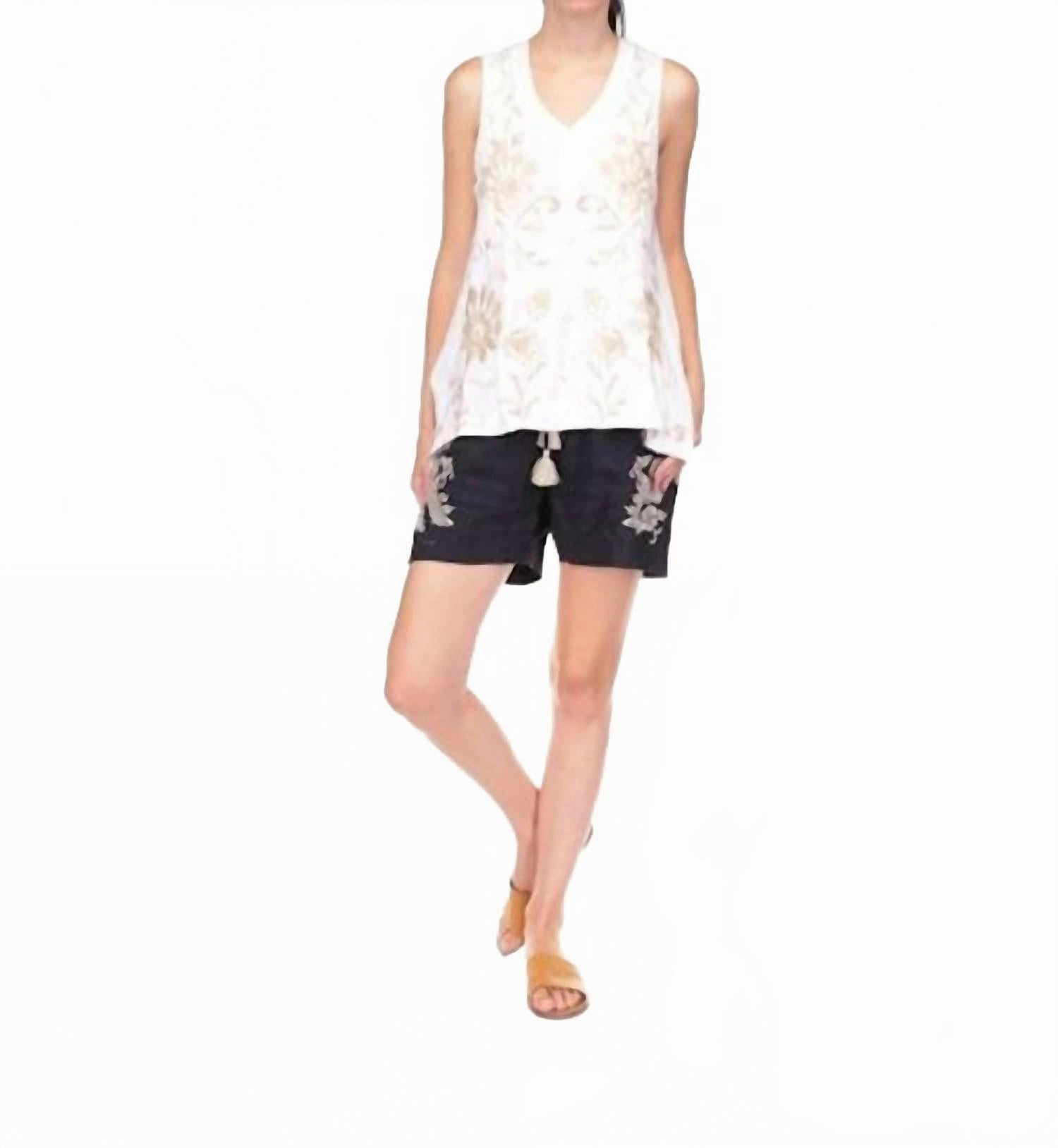 Trapunto Paper Bag Short Kamala In Black Sports use