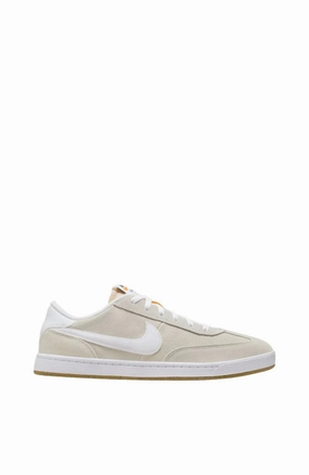 All   Terrain Flexible Outsole Design Nike SB FC Classic Summit White