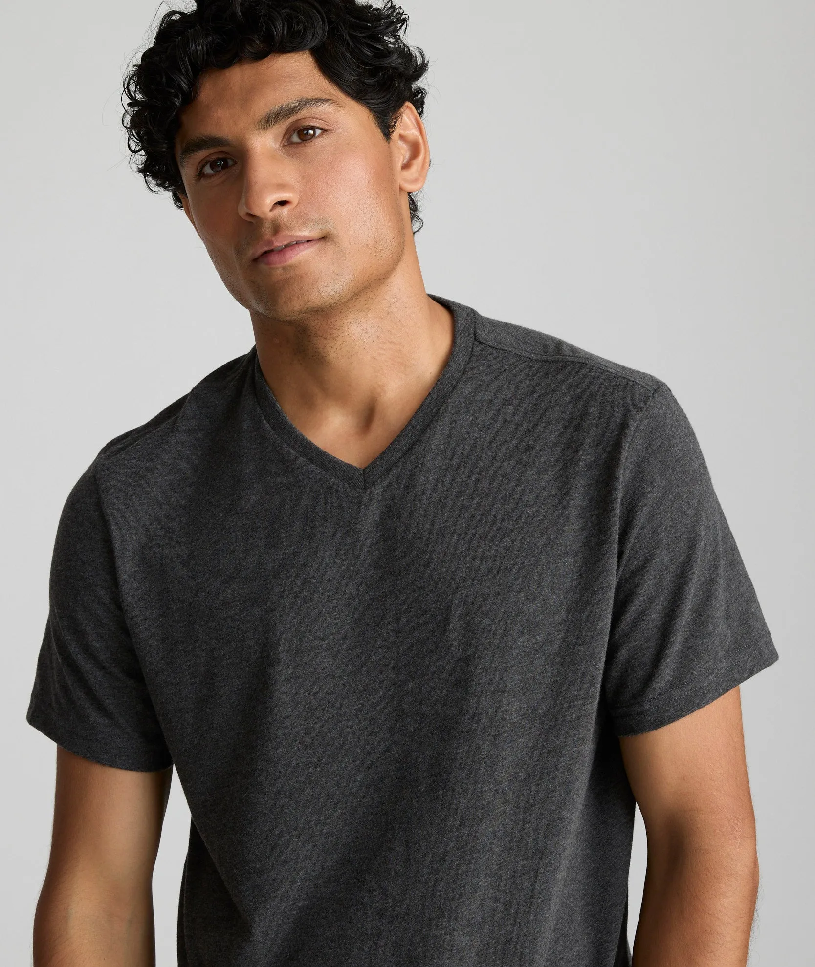 Ultrasoft V-Neck Tee Universal Silhouette