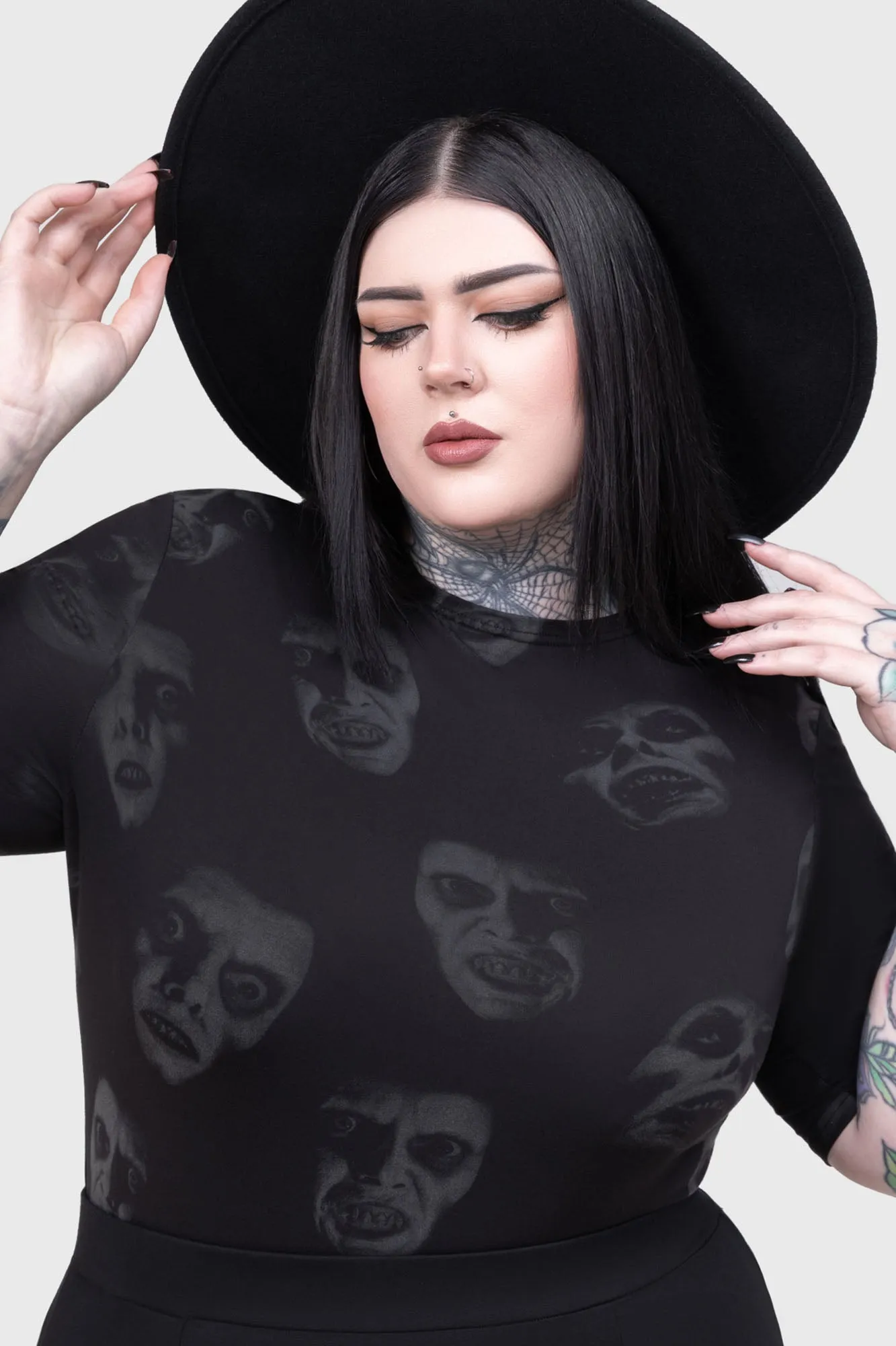 Pazuzu Top Smart Wear