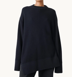 Cold-Weather Ready Verda Sweater In Darkest Navy