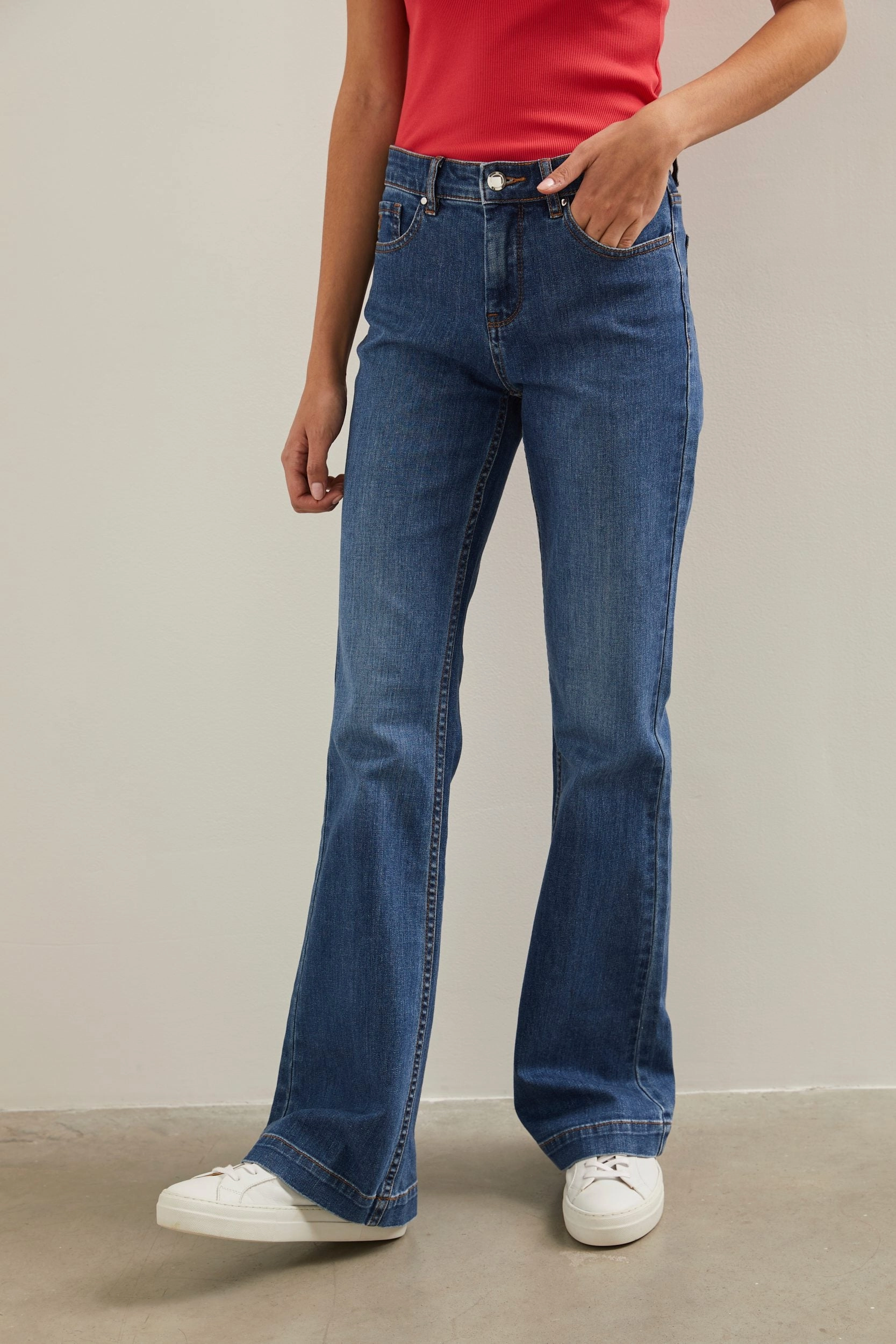 Vogue bootcut jean Sunny Vibes Office Wear All Season Fit
