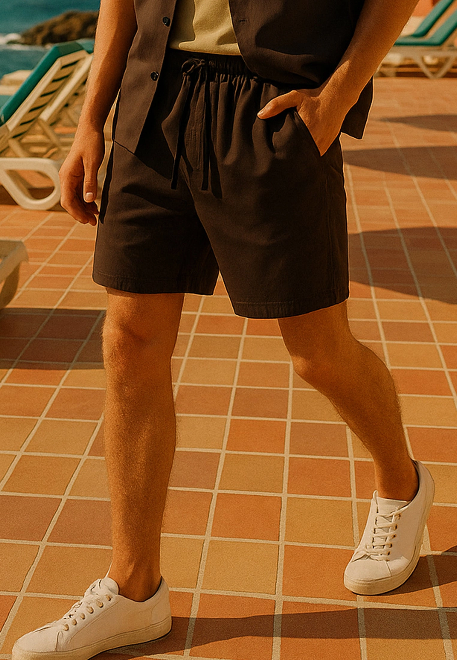 Rubberized Waist Grip cycling attire SAINT-TROPEZ PLEATED HOLIDAY SHORTS CHOCOLATE