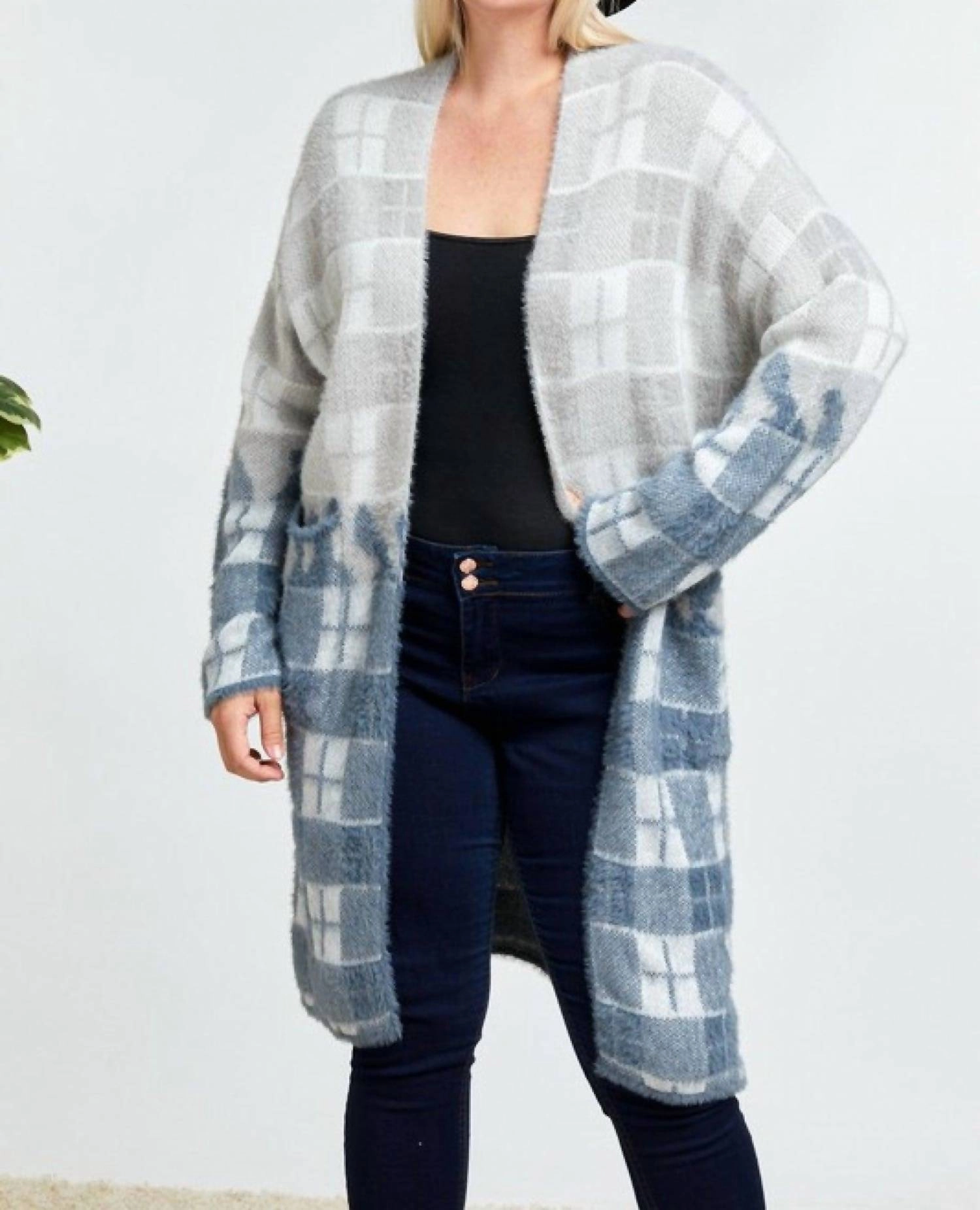 Fashion-Forward Look Color Block Plaid Pattern Long Cardigan In White