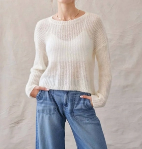 Winter Slouchy Sweater In Winter White Chic Design