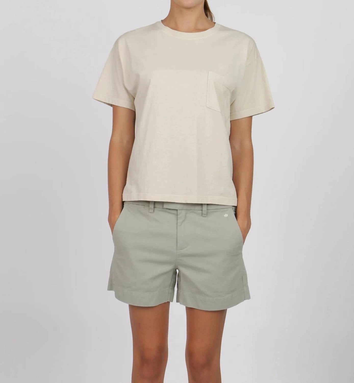 Women's 4" Short In Sage Green Neutral Tones