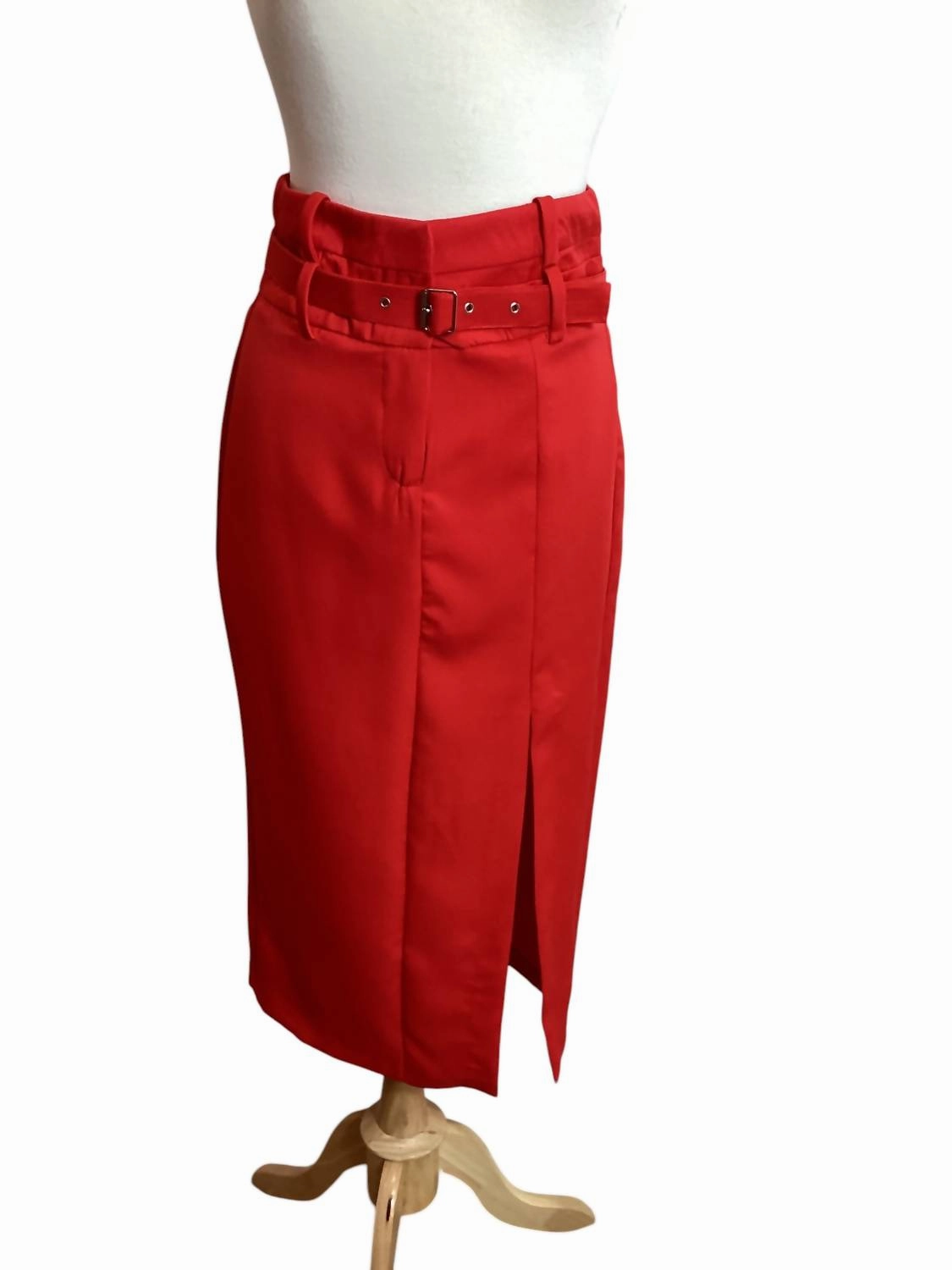 Women's High Rise Side Slit Belted Skirt In Coral Red Fade Resistant Cloth All Season Wear