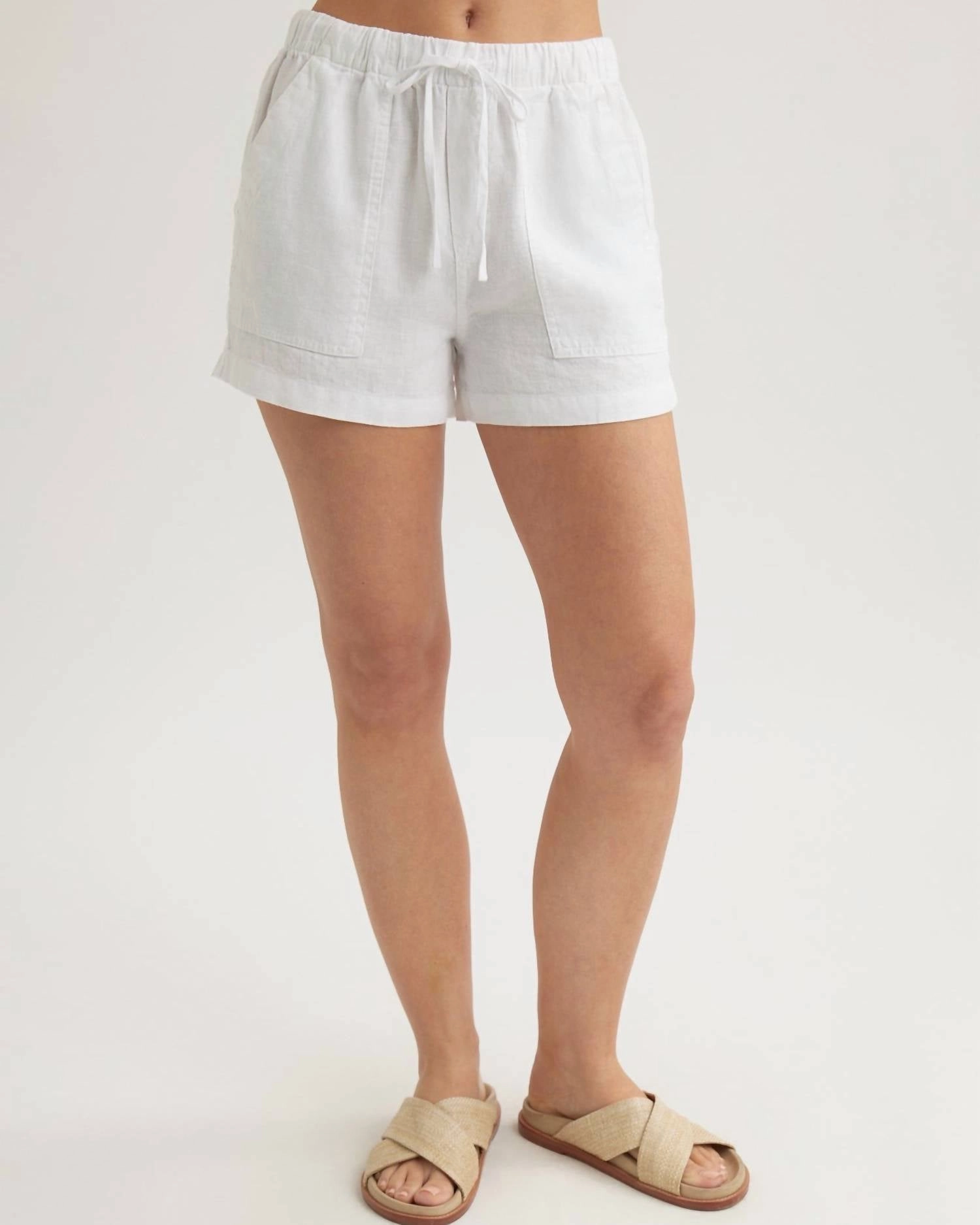 Women's Pocket Short In White affordable choice Hiking shorts