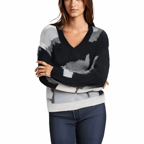 Womens Printed Knit V-Neck Sweater Winter Wear Low Impact Production