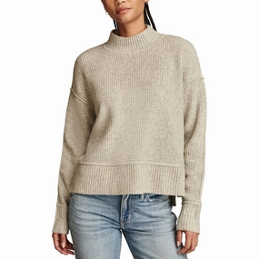 Light Reflective Yarn Womens Ribbed Trim  Knit Pullover Sweater