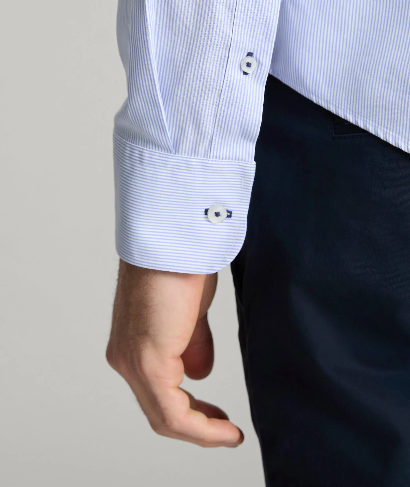 Lightweight Comfort Subtle Print Wrinkle-Free Bordeaux Shirt