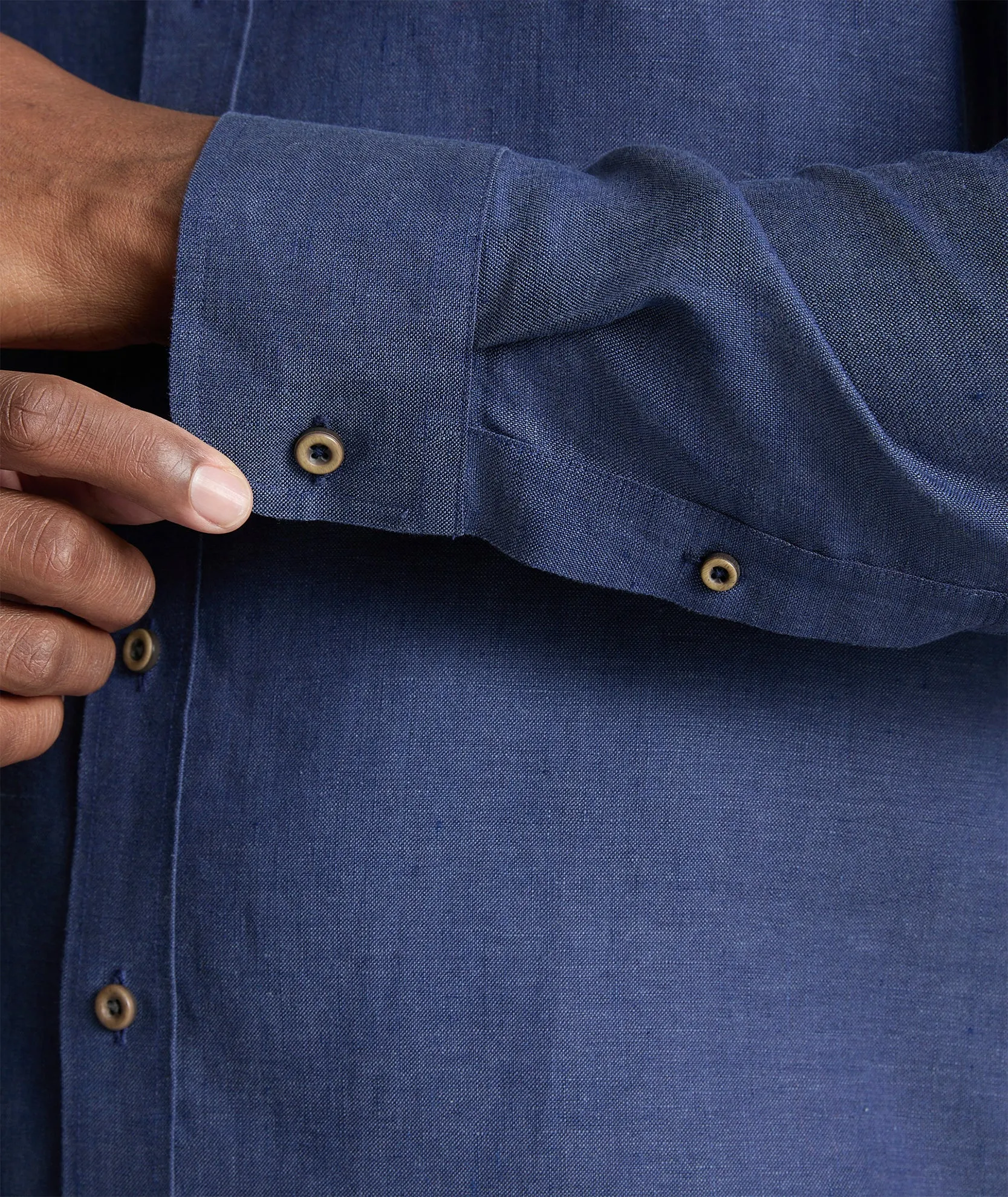 Versatile Layering Piece Wrinkle-Resistant Linen Vin Santo Shirt