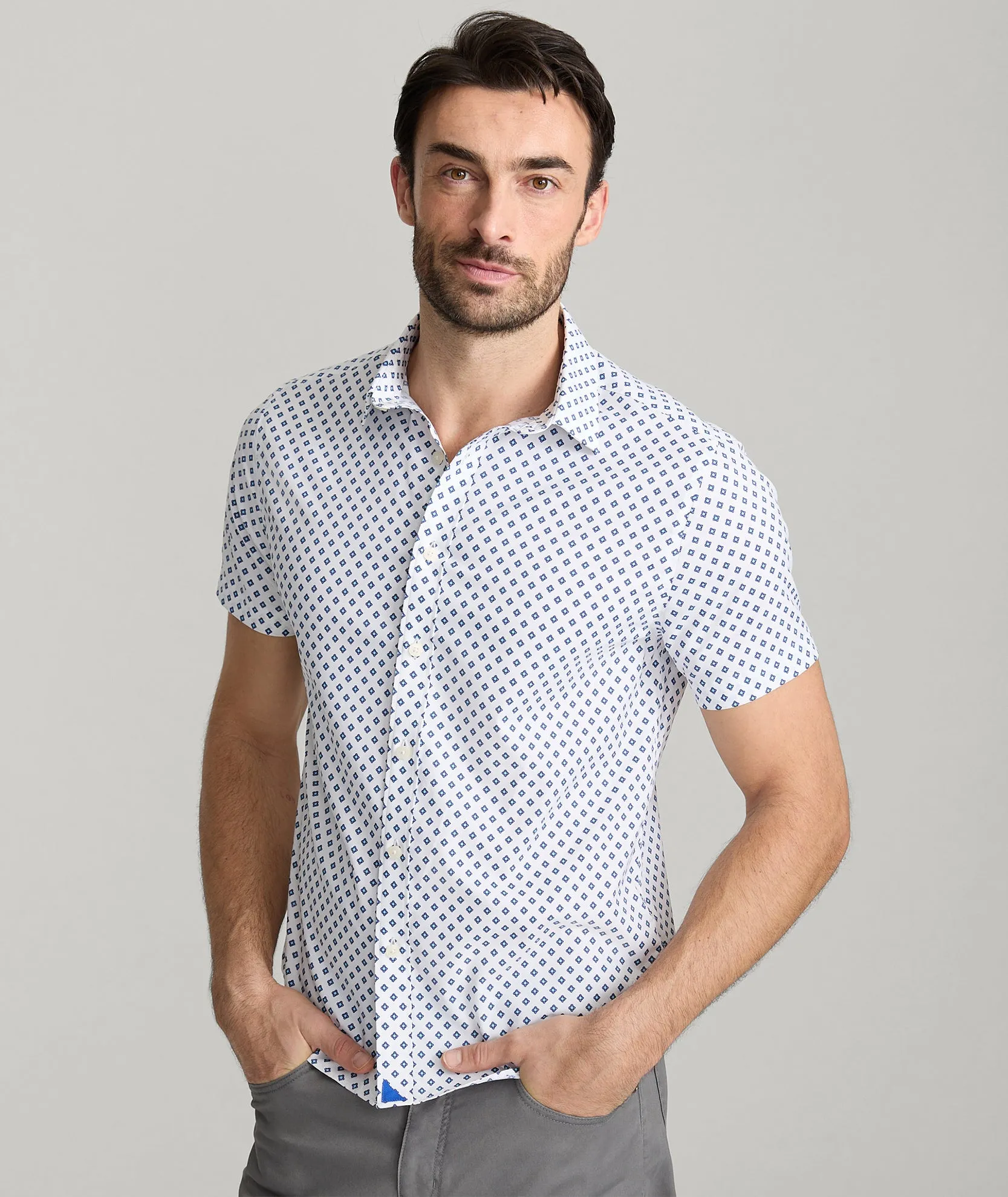 Performance Short-Sleeve Shirt Bamboo Fiber Blend