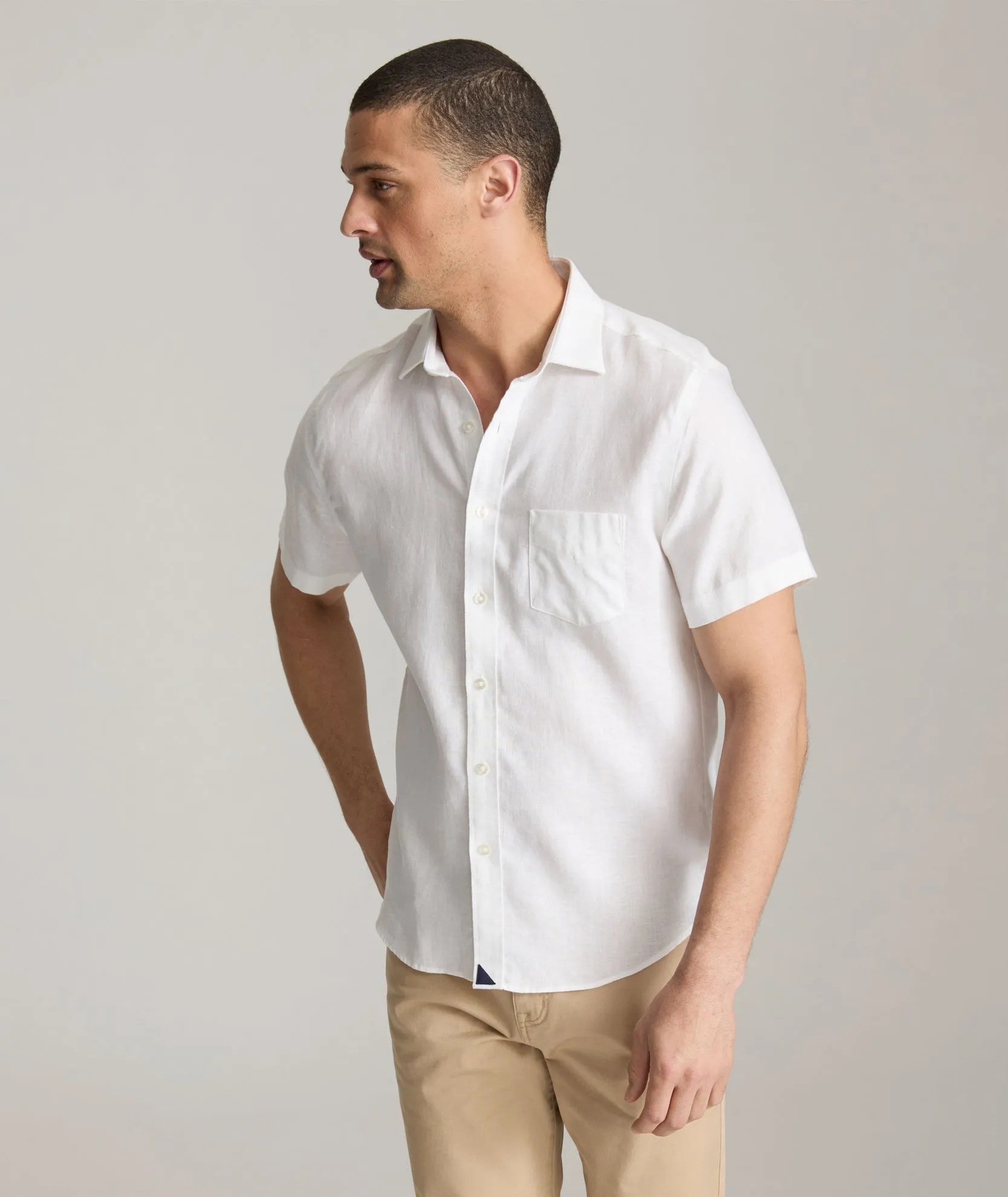 Wrinkle-Resistant Linen Short-Sleeve Cameron Shirt Breathable back panel