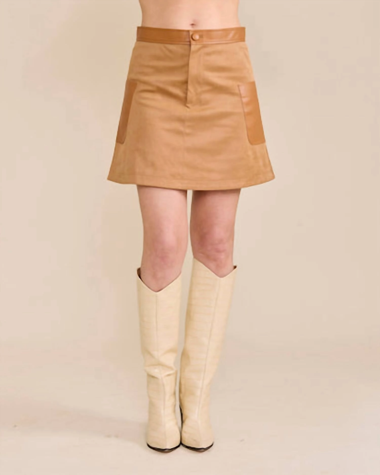 Holiday Travel Zoe Skirt In Camel